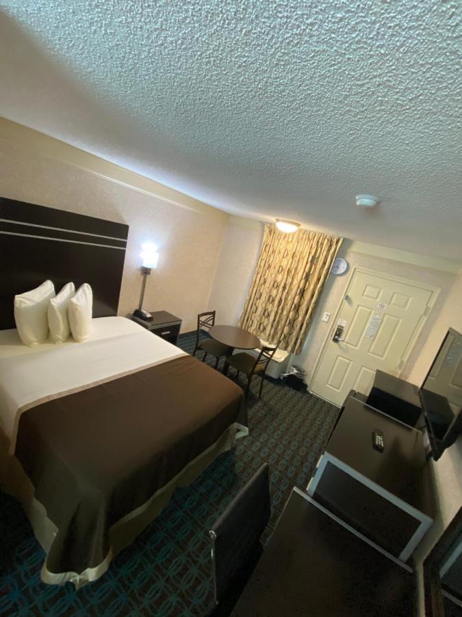 Deluxe Inn - Fayetteville I-95 Luaran gambar