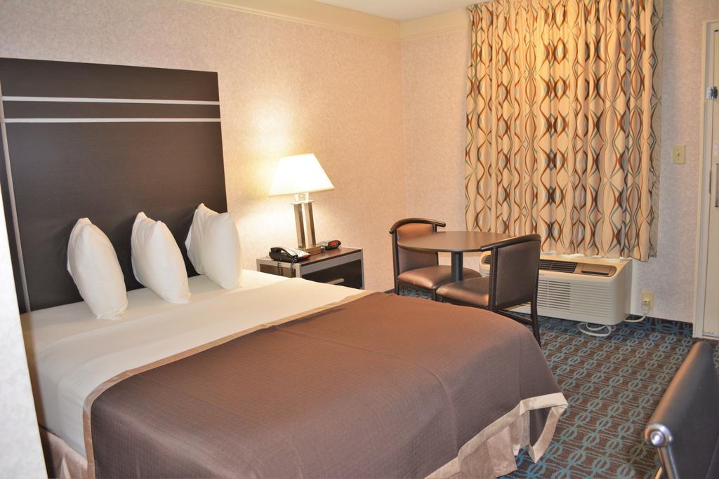 Deluxe Inn - Fayetteville I-95 Luaran gambar