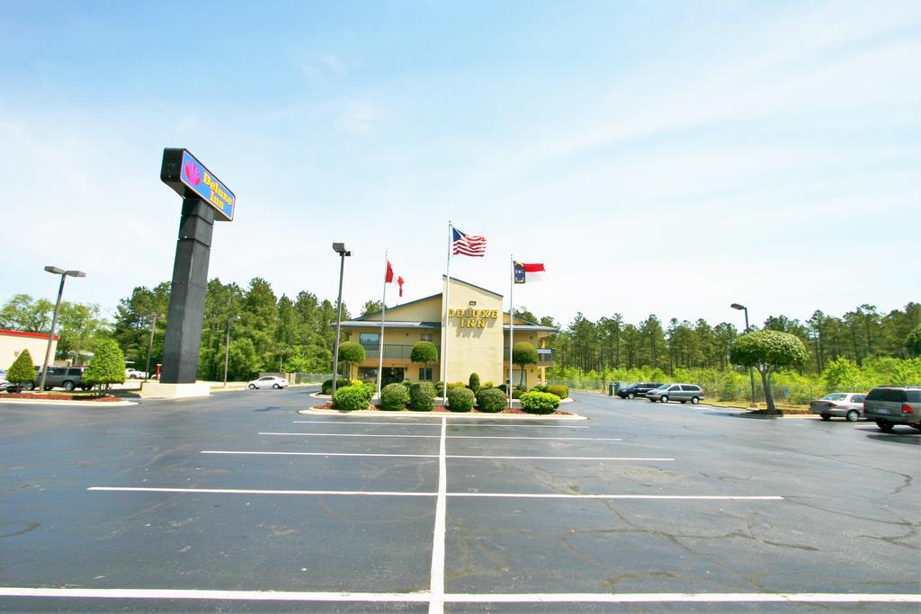 Deluxe Inn - Fayetteville I-95 Luaran gambar